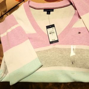 Tommy Hilfiger sweater